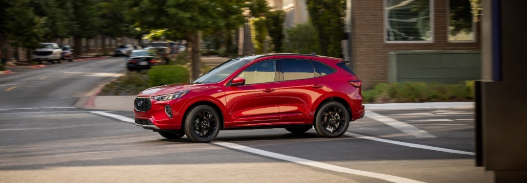 2023 Ford Escape Stopped at Intersection