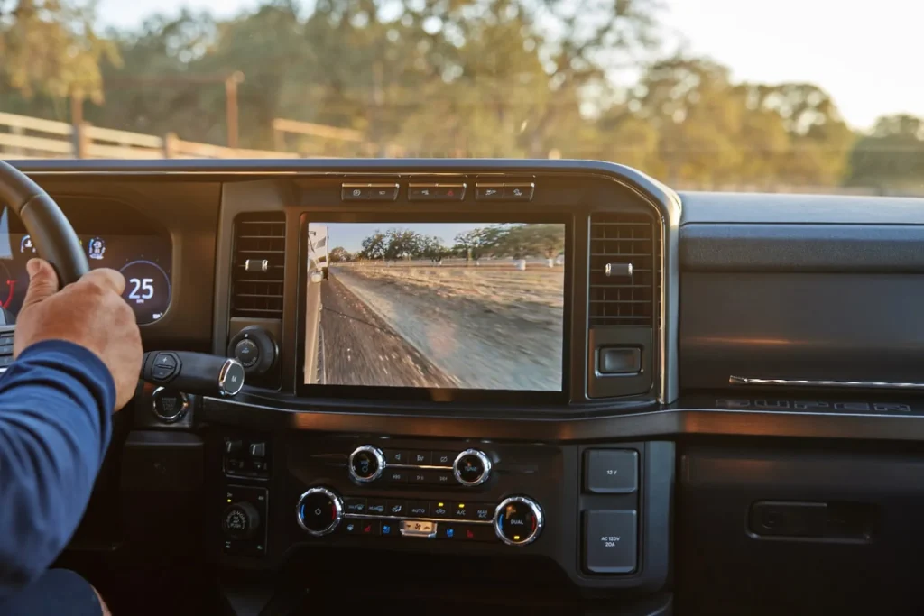 360 Camera View in Ford Superduty