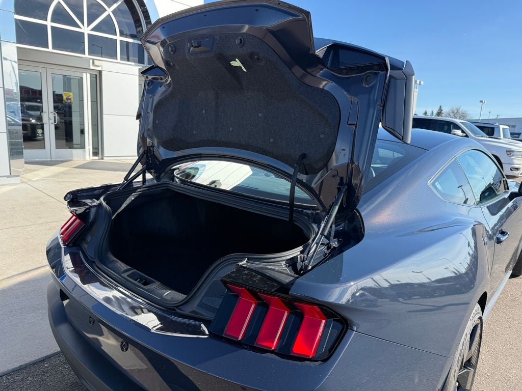 2025 Ford Mustang Dark Horse Supercharged Whipple Stage 1