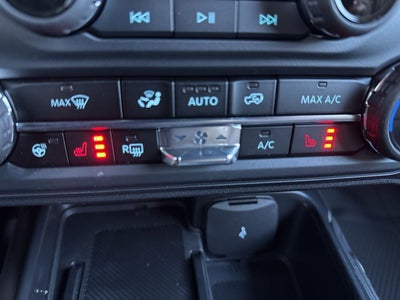 2025 Ford Bronco Outer Banks Coastal Package