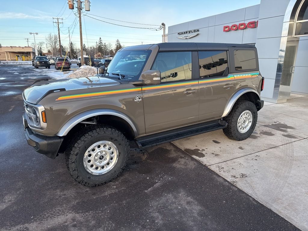 2025 Ford Bronco Outer Banks Coastal Package