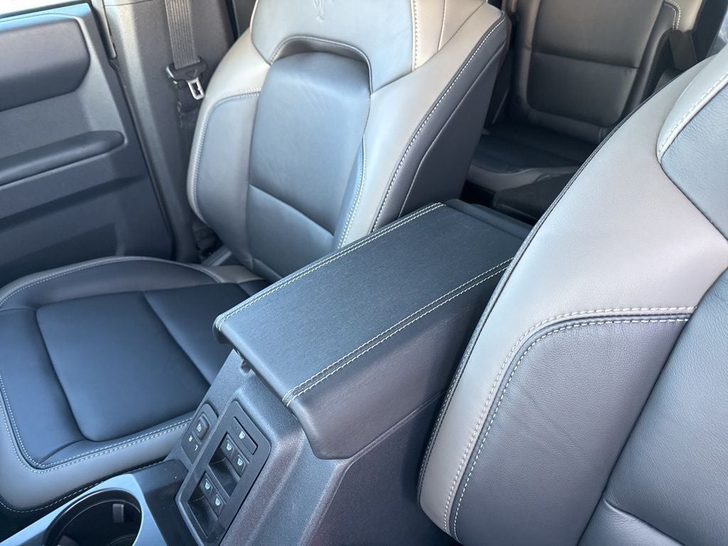 2025 Ford Bronco Outer Banks Coastal Package