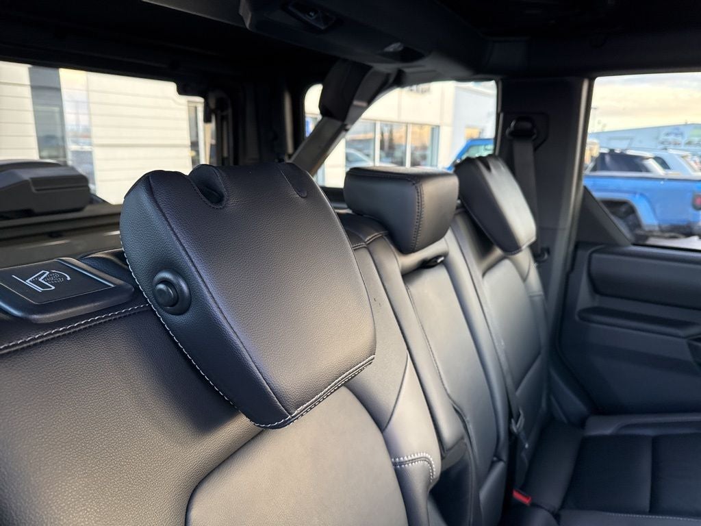 2025 Ford Bronco Outer Banks Coastal Package