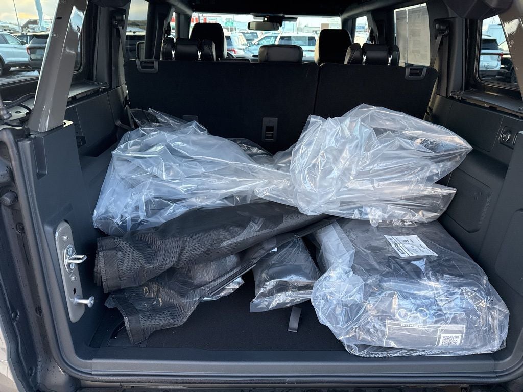 2025 Ford Bronco Outer Banks Coastal Package