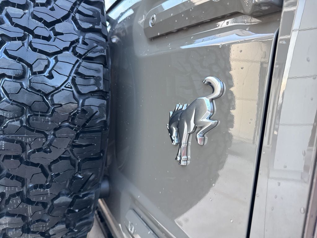 2025 Ford Bronco Outer Banks Coastal Package