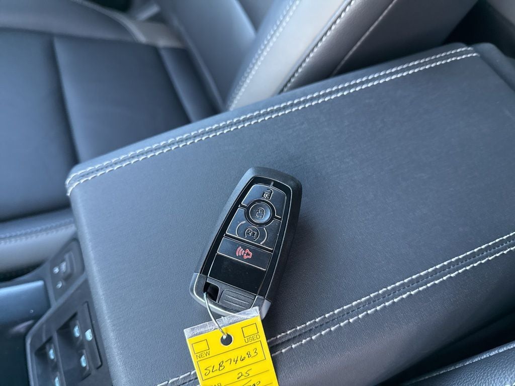 2025 Ford Bronco Outer Banks Coastal Package