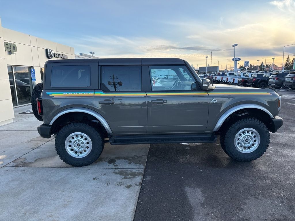 2025 Ford Bronco Outer Banks Coastal Package