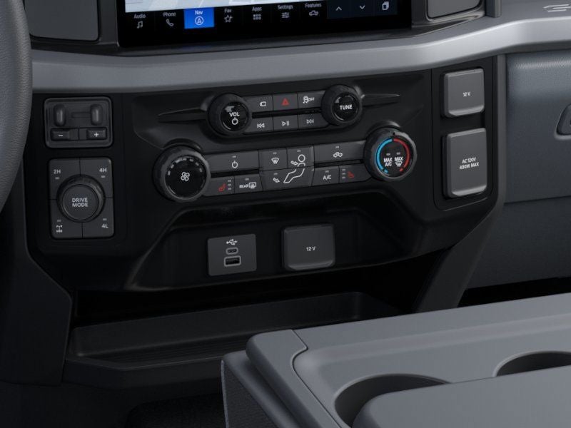 2026 Ford Super Duty XLT