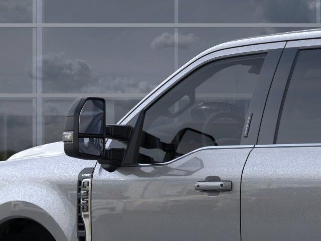 2026 Ford Super Duty LARIAT