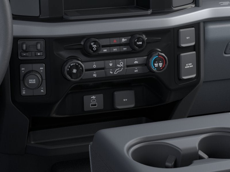 2026 Ford Super Duty F-350 SRW Pickup F-350® XLT