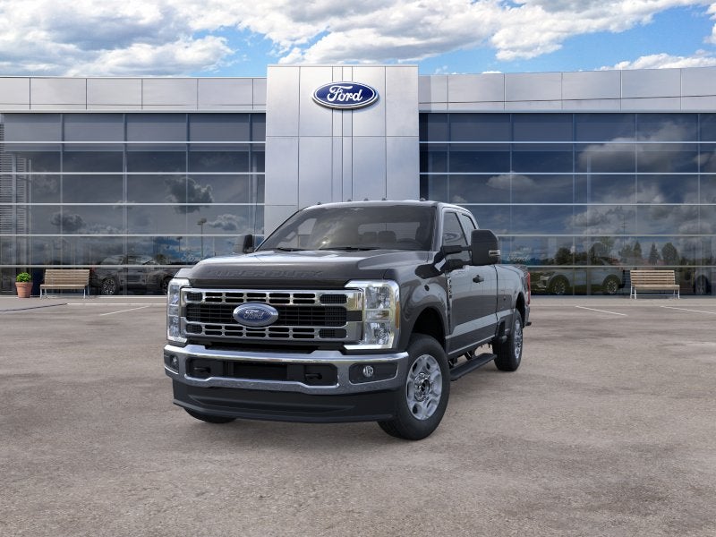 2026 Ford Super Duty XLT