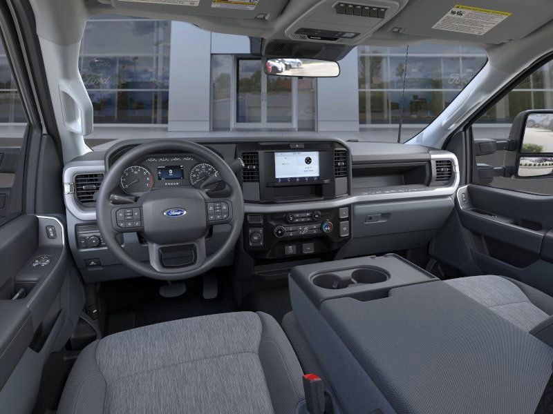 2025 Ford Super Duty XLT