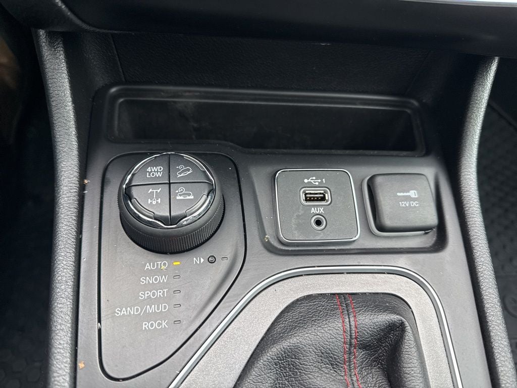 2020 Jeep Cherokee Trailhawk