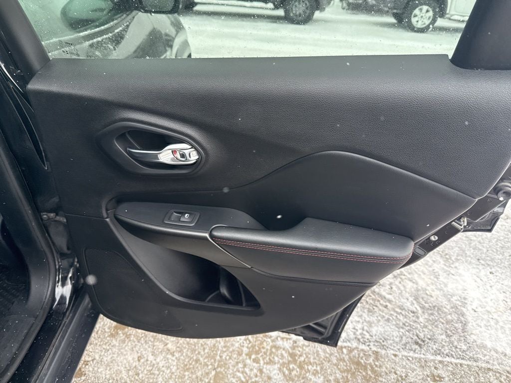 2020 Jeep Cherokee Trailhawk