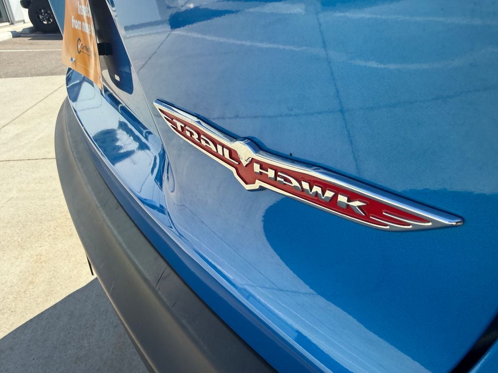 2022 Jeep Cherokee Trailhawk