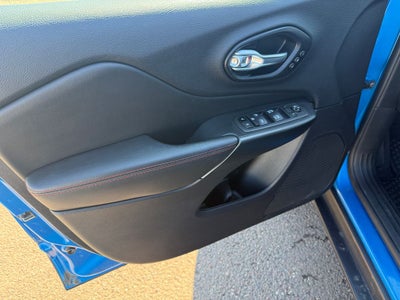 2022 Jeep Cherokee Trailhawk