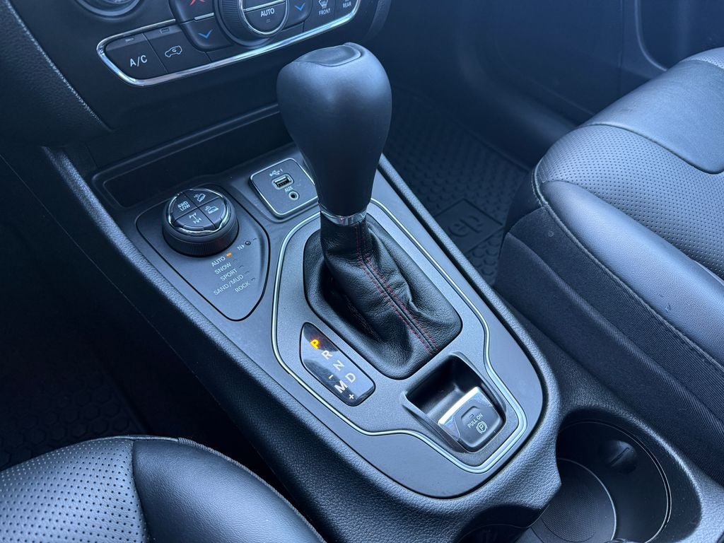 2022 Jeep Cherokee Trailhawk