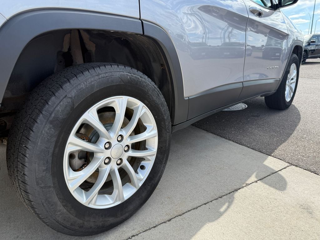 2020 Jeep Cherokee Latitude