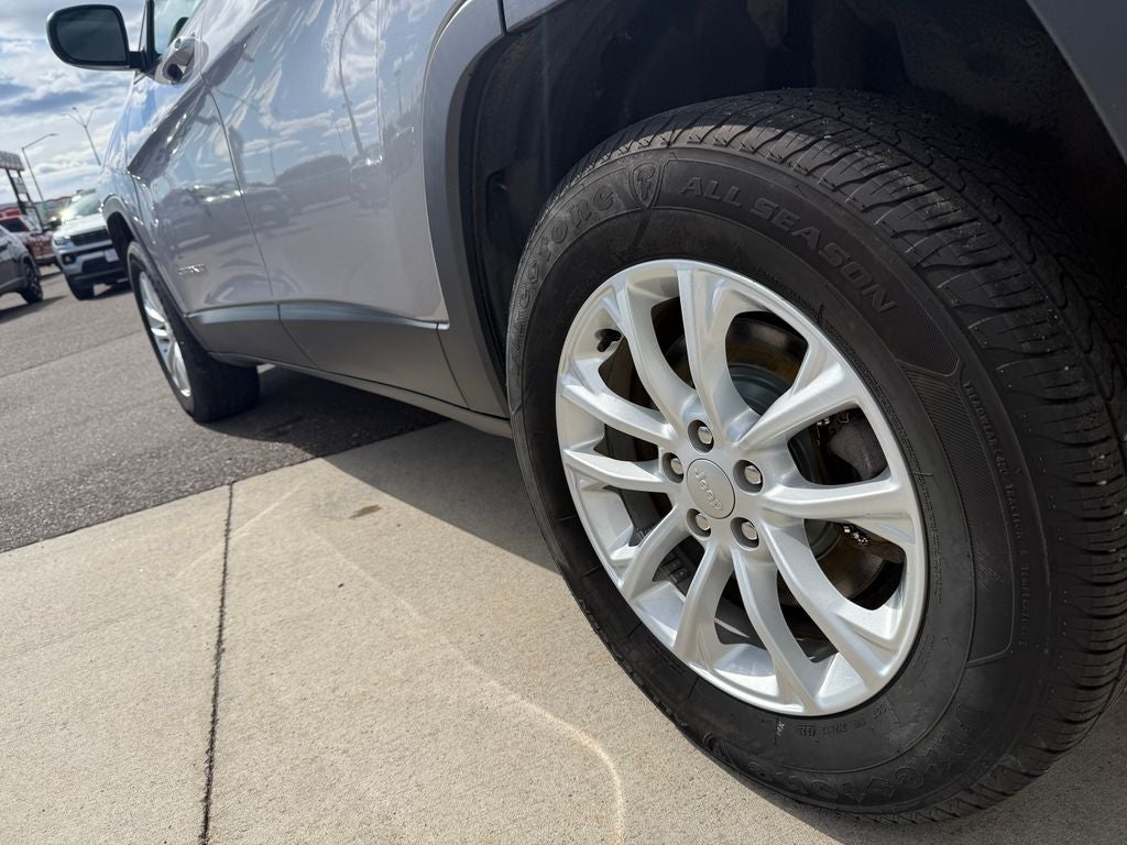 2020 Jeep Cherokee Latitude