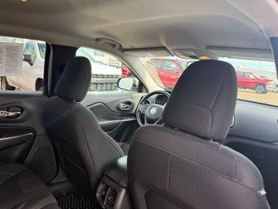2020 Jeep Cherokee Latitude