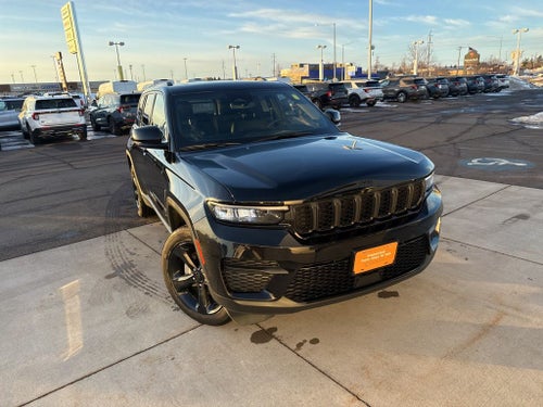 2023 Jeep Grand Cherokee Altitude