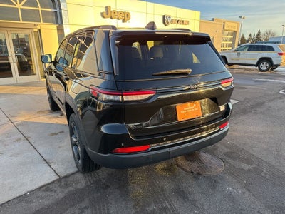 2023 Jeep Grand Cherokee Altitude