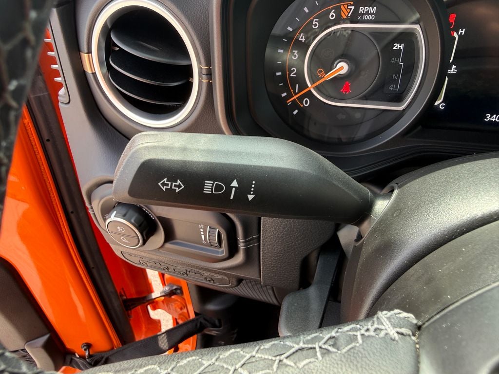 2025 Jeep Gladiator Sport S