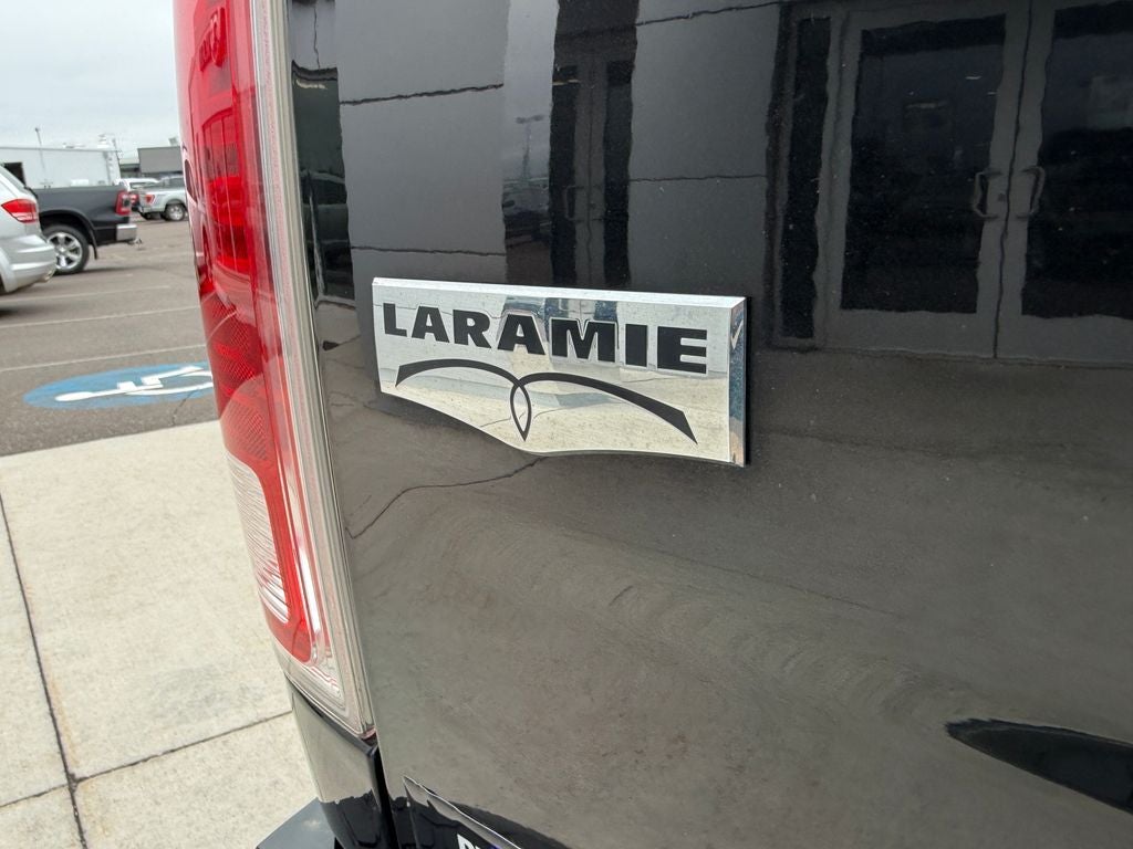 2017 RAM 1500 Laramie