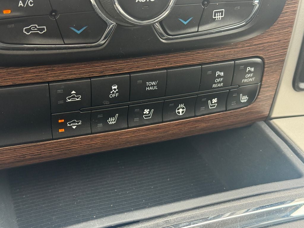 2017 RAM 1500 Laramie