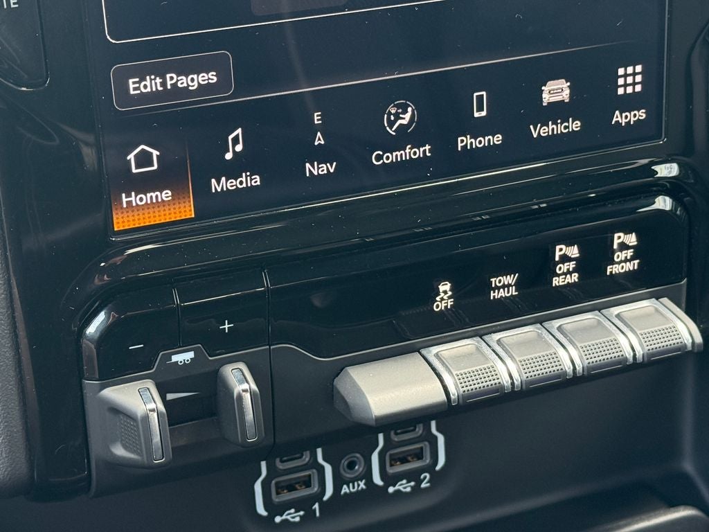 2024 RAM 1500 Laramie