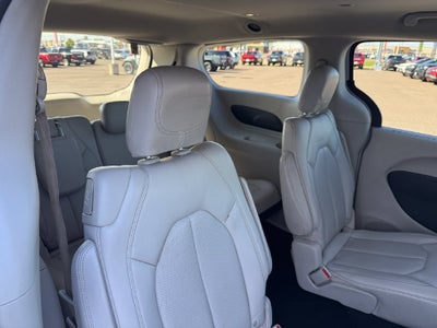 2021 Chrysler Voyager LXI