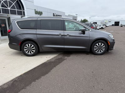 2021 Chrysler Pacifica Hybrid Touring L