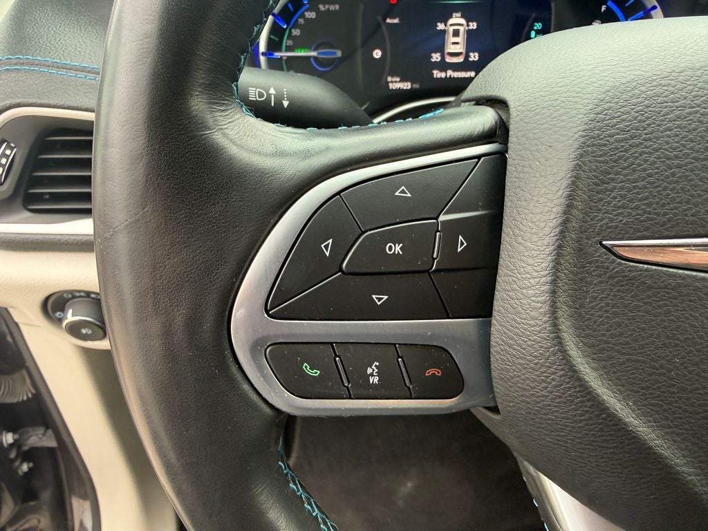 2021 Chrysler Pacifica Hybrid Touring L