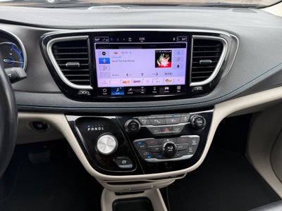 2021 Chrysler Pacifica Hybrid Touring L