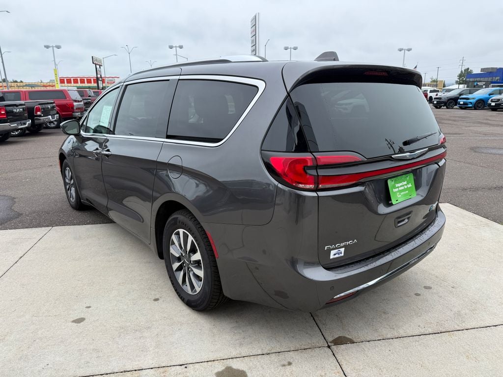 2021 Chrysler Pacifica Hybrid Touring L