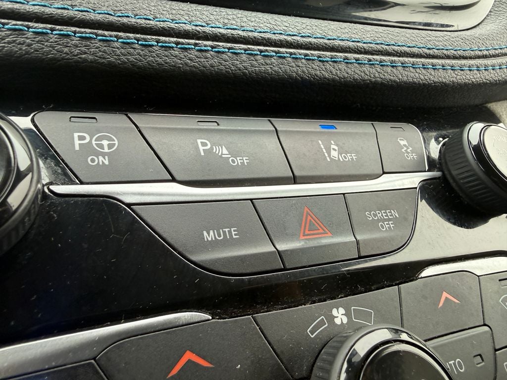 2021 Chrysler Pacifica Hybrid Touring L