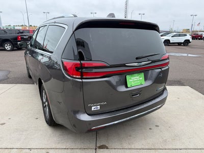 2021 Chrysler Pacifica Hybrid Touring L