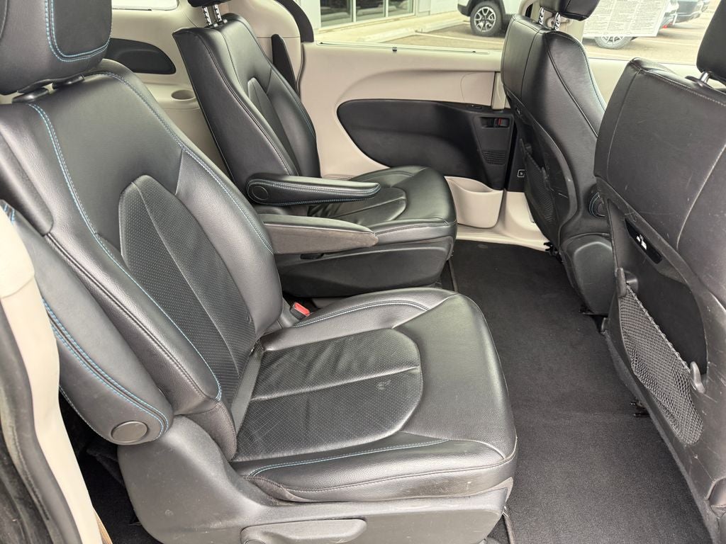 2021 Chrysler Pacifica Hybrid Touring L