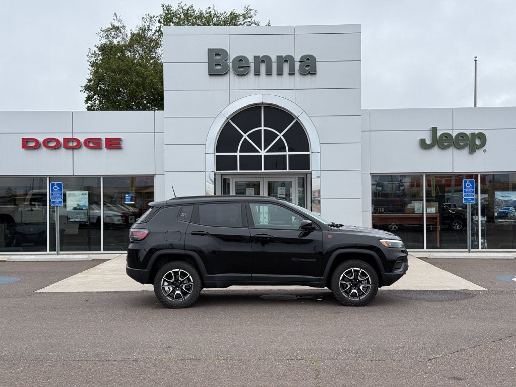 2024 Jeep Compass Trailhawk