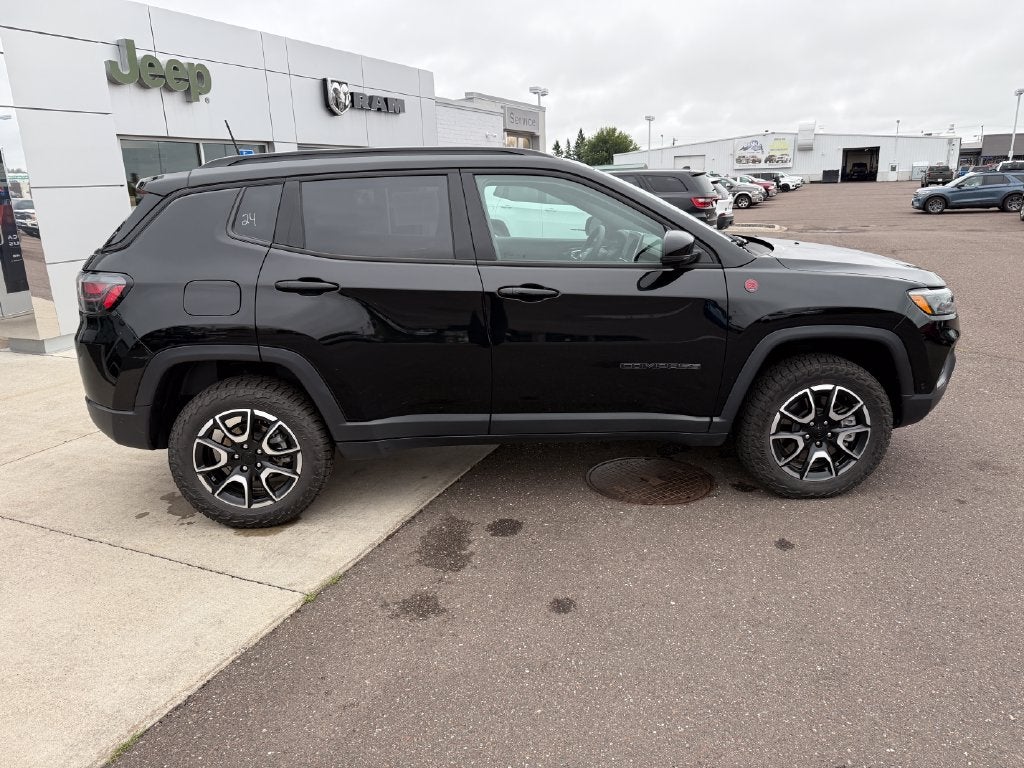 2024 Jeep Compass Trailhawk