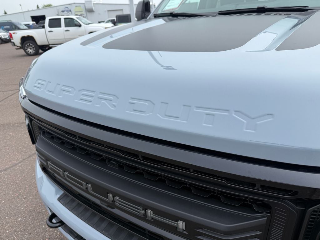 2026 Ford F-250SD Lariat ROUSH