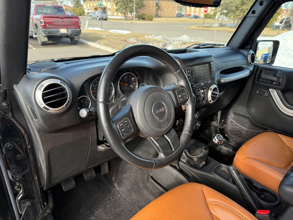 2016 Jeep Wrangler Unlimited Sahara