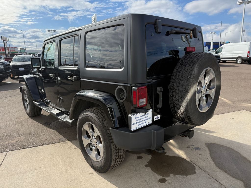 2016 Jeep Wrangler Unlimited Sahara