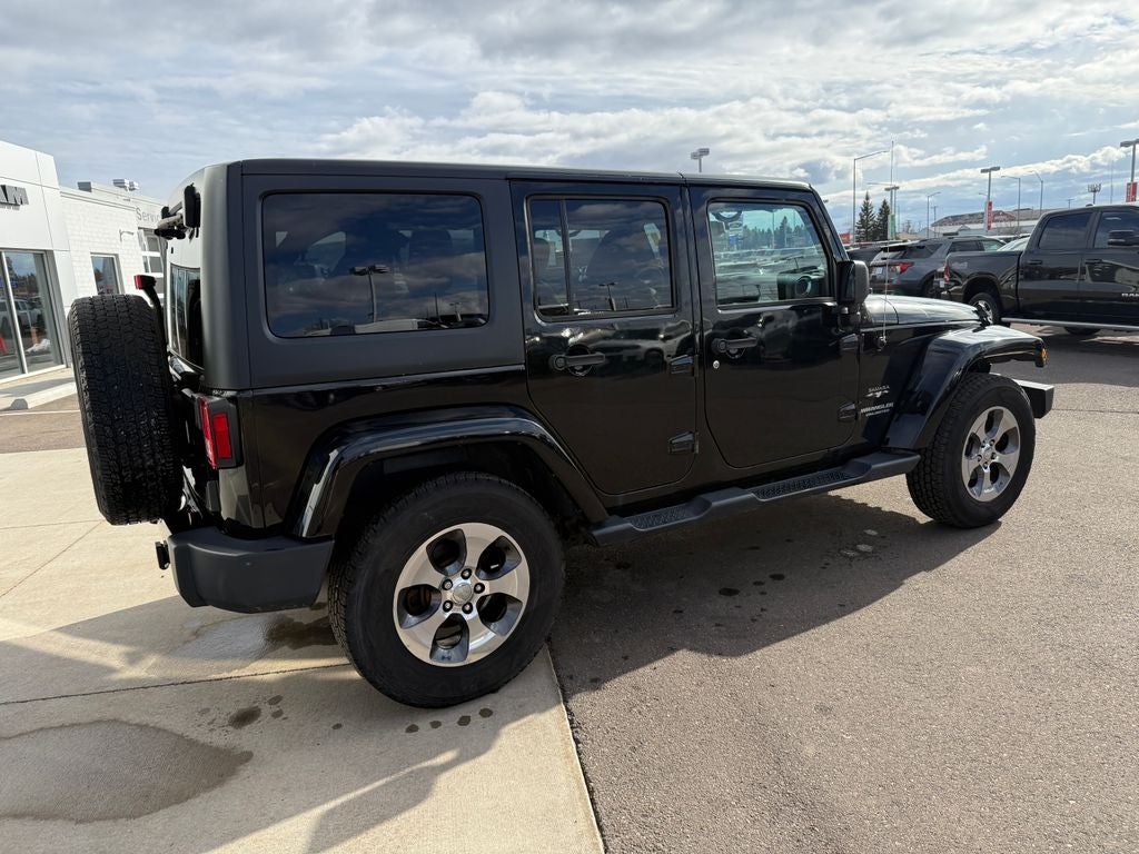 2016 Jeep Wrangler Unlimited Sahara