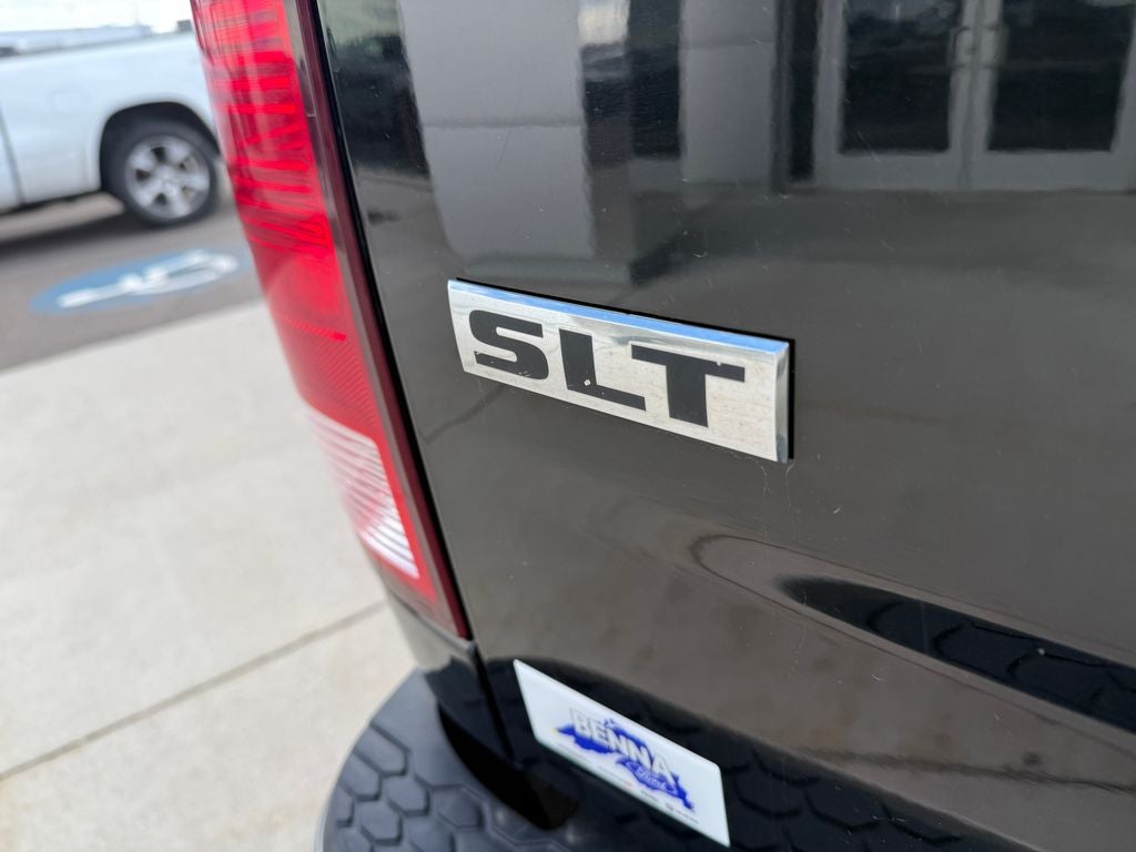 2017 RAM 1500 SLT