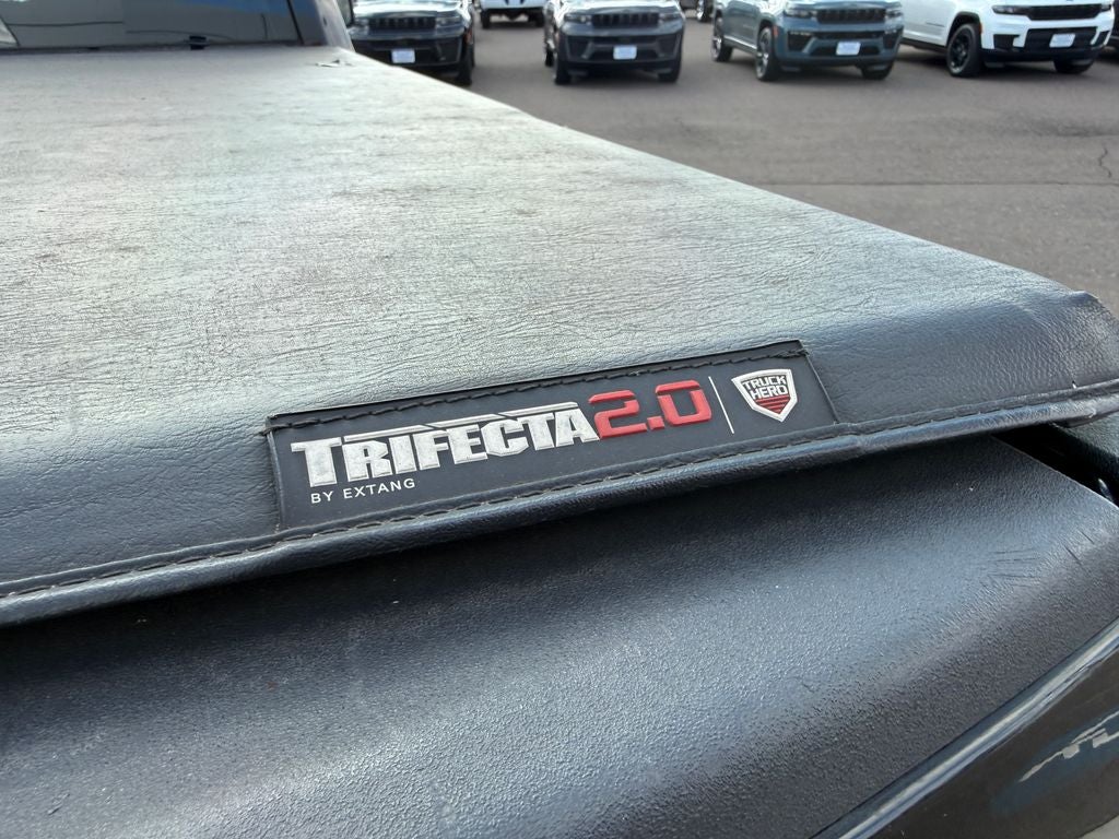 2017 RAM 1500 SLT
