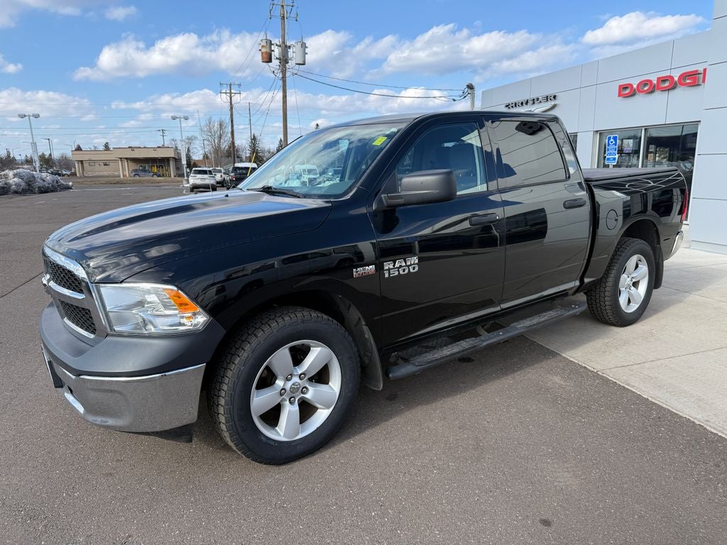 2017 RAM 1500 SLT