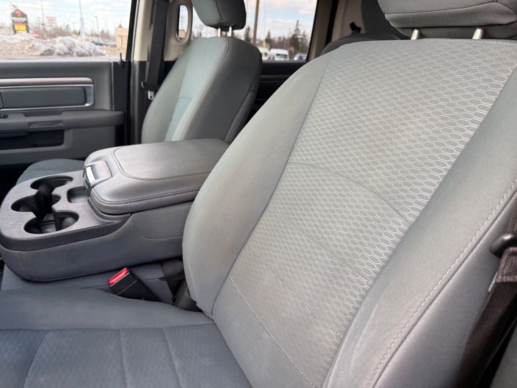 2017 RAM 1500 SLT