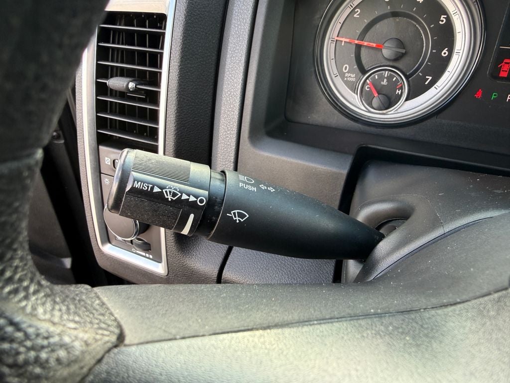2017 RAM 1500 SLT