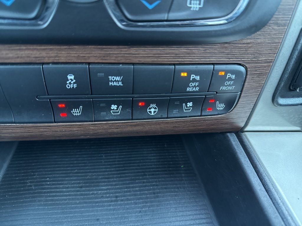 2015 RAM 1500 Laramie